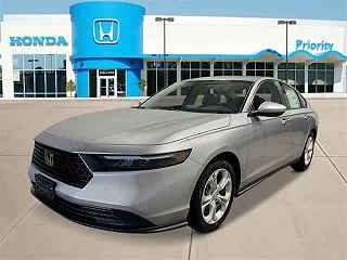 2024 Honda Accord LX VIN: 1HGCY1F27RA032389