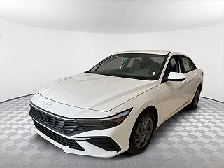 2024 Hyundai Elantra SEL VIN: KMHLM4DG1RU752615