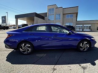 2024 Hyundai Elantra SEL KMHLS4DG4RU752517 in Everett, WA 8
