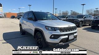 2024 Jeep Compass  3C4NJDBN1RT130680 in Appleton, WI
