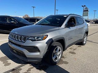 2024 Jeep Compass  3C4NJDBN6RT575805 in Appleton, WI 3