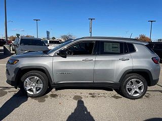 2024 Jeep Compass  3C4NJDBN6RT575805 in Appleton, WI 4