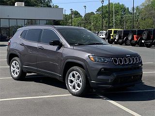 2024 Jeep Compass  3C4NJDBN1RT135121 in Charlotte, NC 3