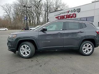 2024 Jeep Compass Latitude 3C4NJDBN8RT124620 in Chicago, IL 10