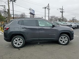 2024 Jeep Compass Latitude 3C4NJDBN8RT124620 in Chicago, IL 5