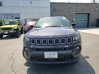 2024 Jeep Compass Latitude 3C4NJDBN7RT121482 in Chicago, IL 13