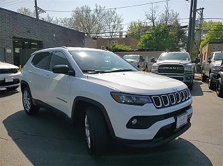 2024 Jeep Compass Latitude 3C4NJDFN1RT136909 in Chicago, IL 3