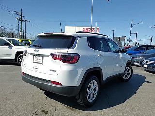2024 Jeep Compass Latitude 3C4NJDBN4RT128342 in Chicago, IL 5