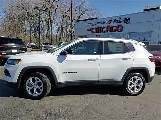 2024 Jeep Compass Latitude 3C4NJDBN4RT128342 in Chicago, IL 9