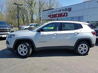 2024 Jeep Compass Latitude 3C4NJDBN7RT136368 in Chicago, IL 10