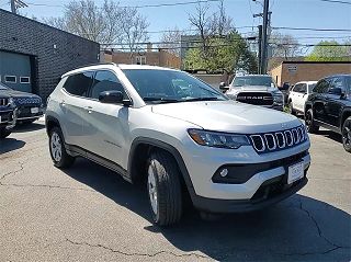 2024 Jeep Compass Latitude 3C4NJDBN7RT136368 in Chicago, IL 3