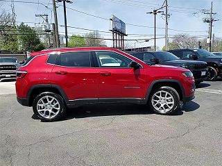 2024 Jeep Compass Latitude 3C4NJDFN0RT141521 in Chicago, IL 5