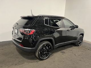 2024 Jeep Compass Latitude 3C4NJDBN8RT113861 in Columbus, IN 4