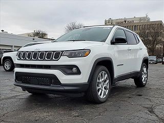 2024 Jeep Compass Latitude 3C4NJDFN1RT593946 in Dearborn, MI 39