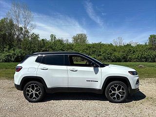 2024 Jeep Compass  3C4NJDCN1RT129897 in Dublin, OH 2