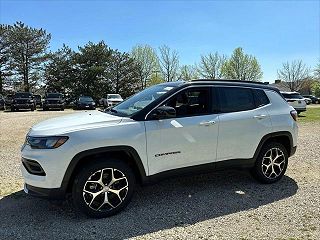 2024 Jeep Compass  3C4NJDCN1RT129897 in Dublin, OH 8