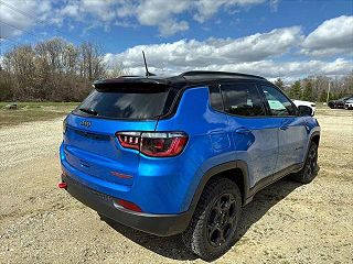 2024 Jeep Compass Trailhawk 3C4NJDDN4RT105947 in Dublin, OH 4