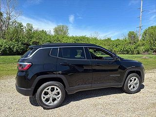 2024 Jeep Compass  3C4NJDBN4RT112075 in Dublin, OH 3