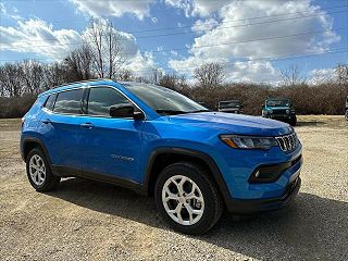 2024 Jeep Compass  3C4NJDBN0RT103017 in Dublin, OH 1