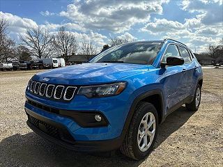 2024 Jeep Compass  3C4NJDBN0RT103017 in Dublin, OH 9