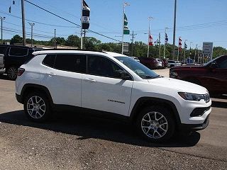 2024 Jeep Compass Latitude 3C4NJDFN1RT145819 in Erie, PA 1