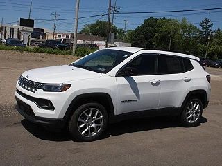 2024 Jeep Compass Latitude 3C4NJDFN1RT145819 in Erie, PA 3