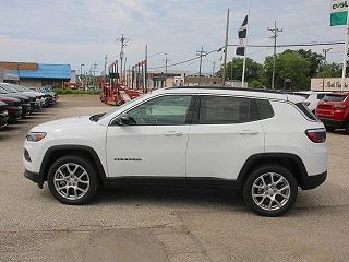 2024 Jeep Compass Latitude 3C4NJDFN0RT145827 in Erie, PA 4