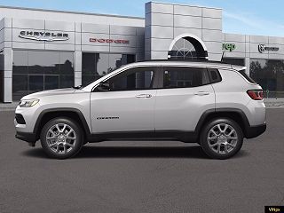 2024 Jeep Compass Latitude 3C4NJDFN1RT158358 in Flowood, MS 3