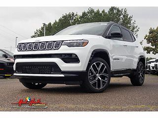 2024 Jeep Compass Limited Edition 3C4NJDCN9RT128027 in Flowood, MS 1