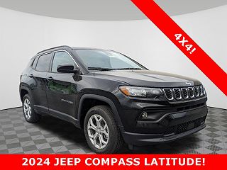 2024 Jeep Compass Latitude 3C4NJDBN9RT131818 in Fort Thomas, KY 1