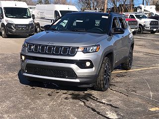 2024 Jeep Compass Limited Edition 3C4NJDCN4RT584792 in Gladstone, MO 2