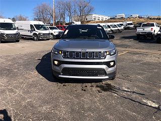 2024 Jeep Compass Limited Edition 3C4NJDCN4RT584792 in Gladstone, MO 4