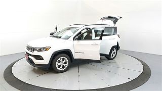 2024 Jeep Compass Latitude 3C4NJDBN3RT126937 in Glendale Heights, IL 12