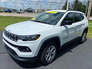 2024 Jeep Compass  3C4NJDBN7RT136094 in Greenfield, IN 7