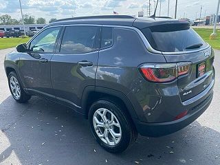 2024 Jeep Compass  3C4NJDBN3RT136092 in Greenfield, IN 5
