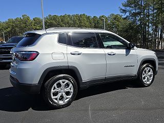 2024 Jeep Compass Latitude 3C4NJDBN5RT116295 in Greenville, SC 3