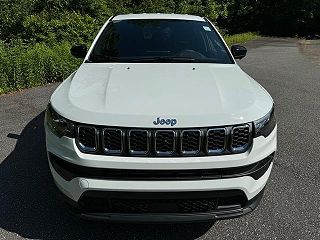 2024 Jeep Compass Latitude 3C4NJDFN3RT141884 in Hickory, NC 4