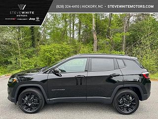 2024 Jeep Compass  3C4NJDBN8RT112886 in Hickory, NC 1