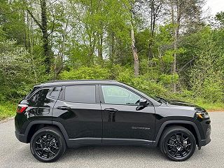 2024 Jeep Compass  3C4NJDBN8RT112886 in Hickory, NC 6