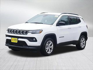 2024 Jeep Compass  3C4NJDBN1RT127780 in Hudson, WI 4