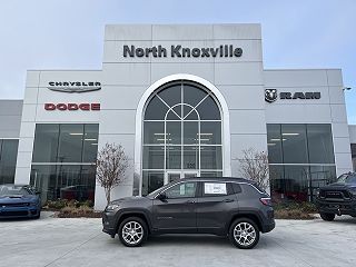 2024 Jeep Compass Latitude 3C4NJDFN9RT578966 in Knoxville, TN 1