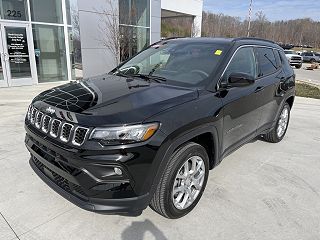 2024 Jeep Compass Latitude 3C4NJDFN8RT101834 in Knoxville, TN 2