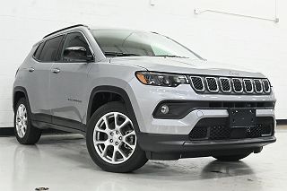 2024 Jeep Compass Latitude 3C4NJDFN6RT594168 in Lansing, IL