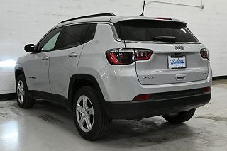 2024 Jeep Compass Latitude 3C4NJDBN8RT107428 in Lansing, IL 3