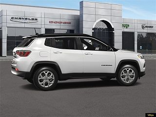 2024 Jeep Compass Latitude 3C4NJDBN4RT602631 in Lansing, MI 15