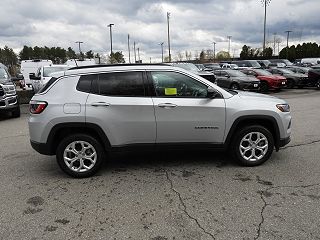 2024 Jeep Compass Latitude 3C4NJDBN0RT130315 in Lowell, MA 6
