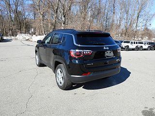 2024 Jeep Compass Latitude 3C4NJDBN8RT583050 in Lowell, MA 3