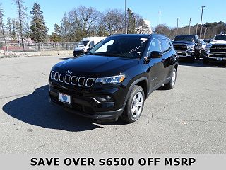 2024 Jeep Compass Latitude 3C4NJDBN8RT583050 in Lowell, MA