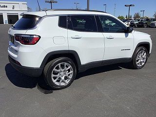 2024 Jeep Compass Latitude 3C4NJDFN1RT115154 in Manteca, CA 30