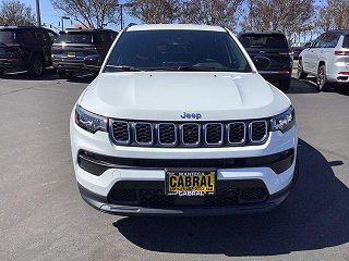 2024 Jeep Compass Latitude 3C4NJDFN1RT115154 in Manteca, CA 4